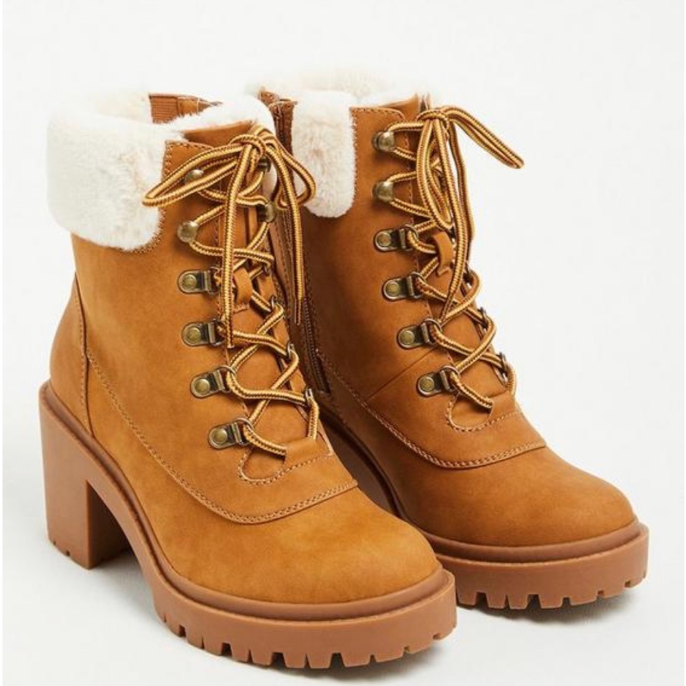 NEW Torrid Faux Fur Trim Hiking Boots || 7.5